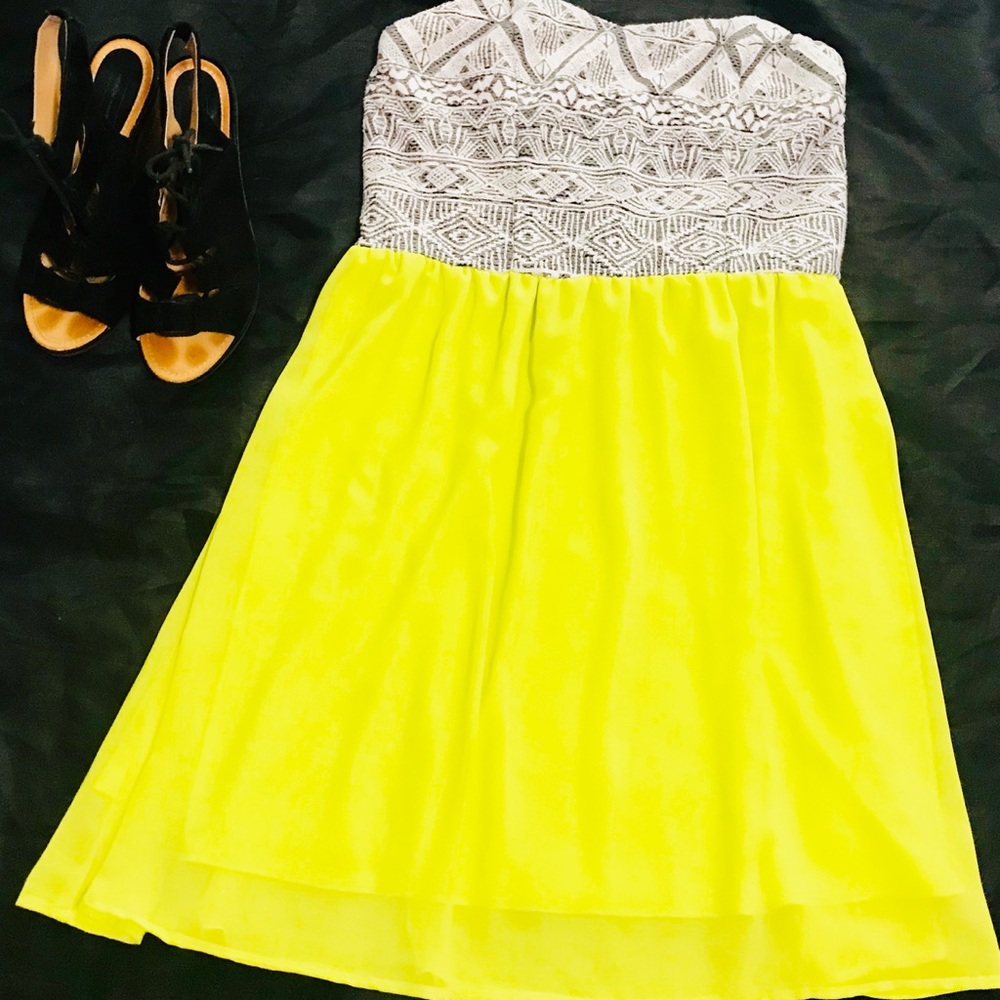Strapless neon yellow dress